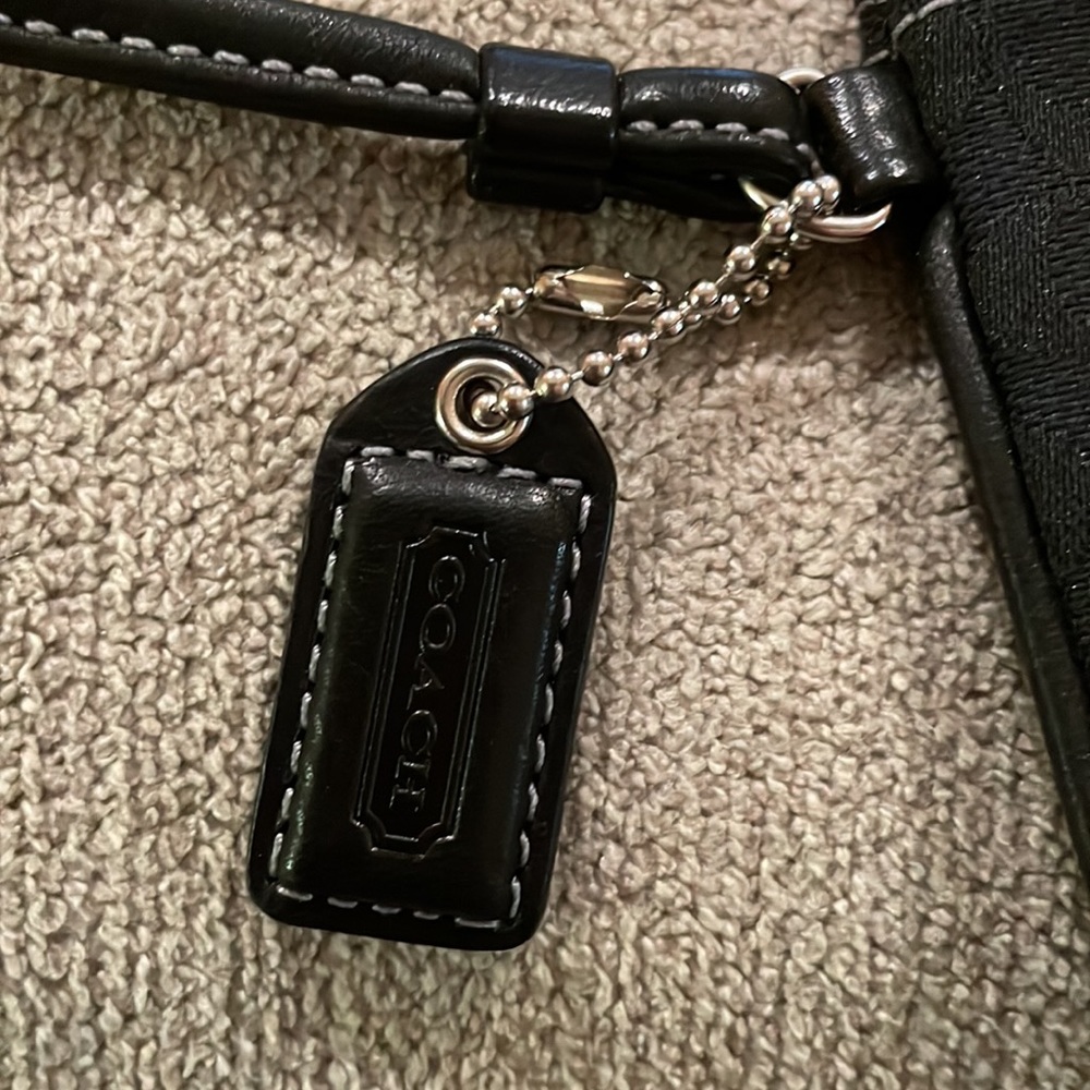 Coach Black Wristlet - Picture 10 of 10